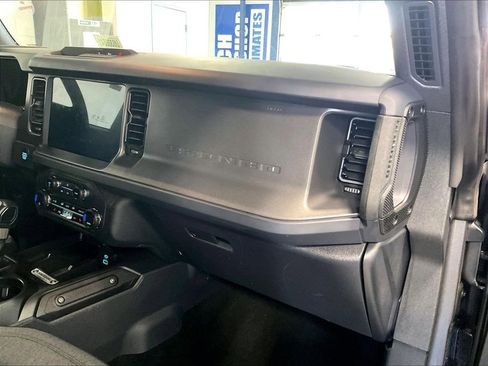 Used 2025 Ford Bronco Big Bend AWD/4WD image 13