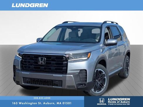 New 2026 Honda Pilot Touring image 27