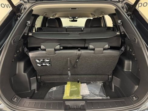 New 2026 Mitsubishi Outlander SE image 24