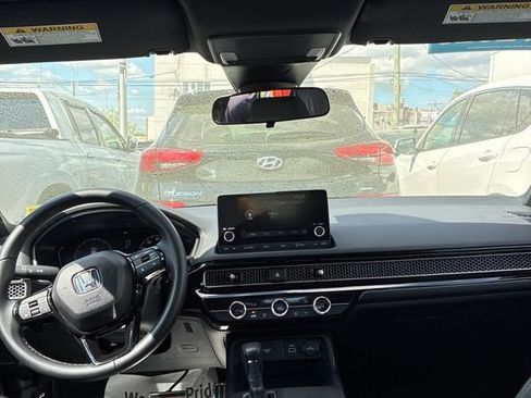 Used 2023 Honda Civic Sport image 5