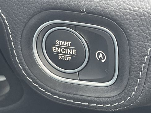 New 2026 Mercedes-Benz GLE 53 AMG 4MATIC image 28