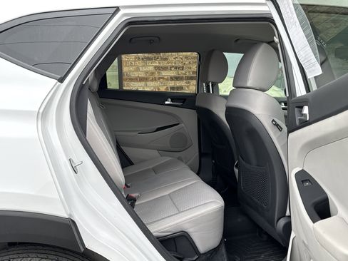 Used 2019 Hyundai Tucson SEL image 12