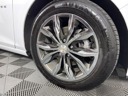 Used 2023 Chevrolet Malibu LT image 14
