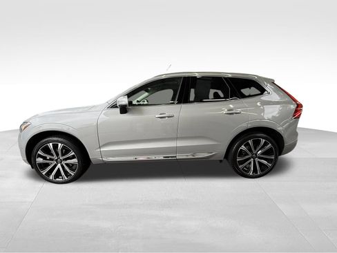 Used 2023 Volvo XC60 B5 Ultimate w/ Climate Package AWD/4WD image 9