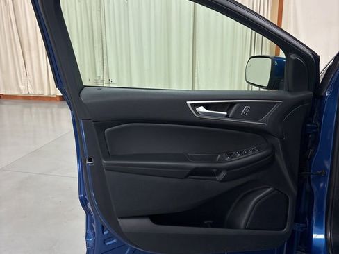 Used 2024 Ford Edge SEL AWD/4WD image 16