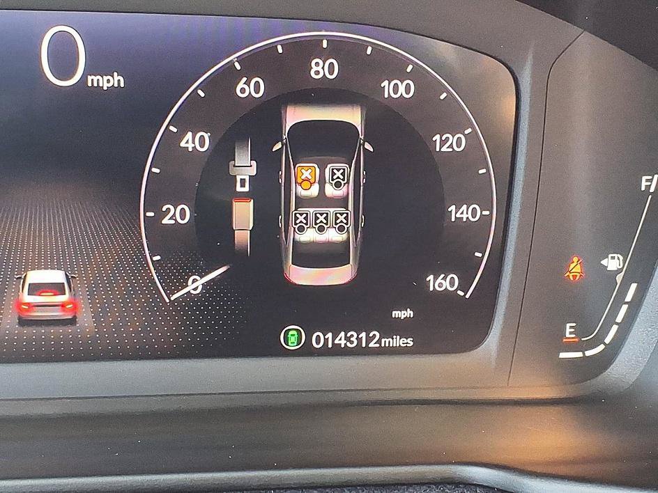 Certified 2024 Honda Accord EX image 33