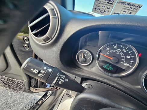 Used 2017 Jeep Wrangler Unlimited Sport w/ Quick Order Package 24S image 25