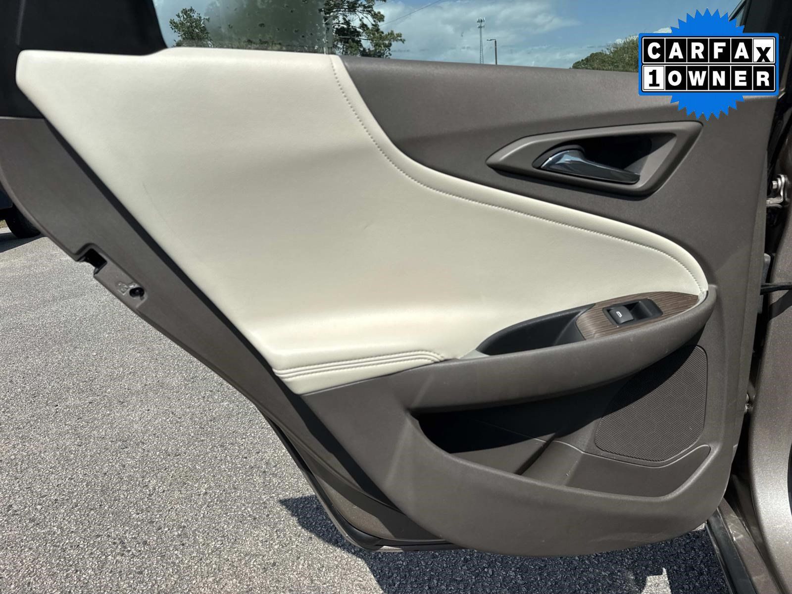 Used 2024 Chevrolet Malibu LT FWD image 12