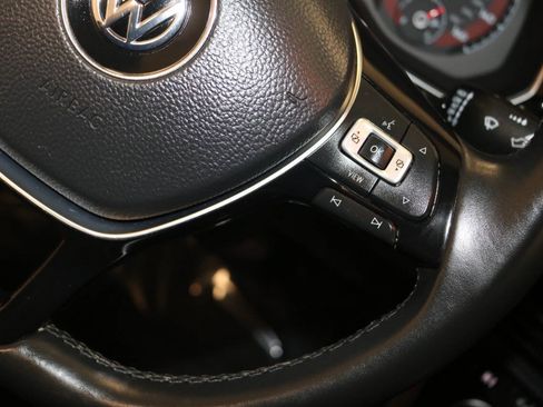 Used 2019 Volkswagen Jetta SE w/ Cold Weather Package FWD image 49