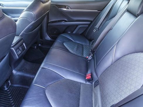 Used 2019 Toyota Camry XSE image 14