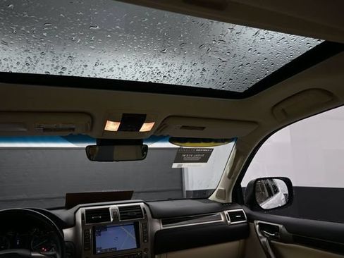Certified 2020 Lexus GX 460 Premium w/ Premium Package AWD/4WD image 22