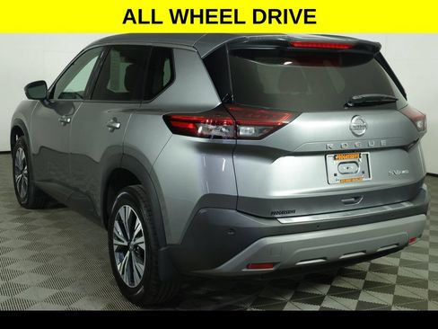 Used 2021 Nissan Rogue SV AWD/4WD image 6