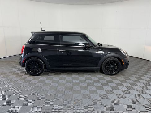 Used 2019 MINI Cooper S FWD image 8