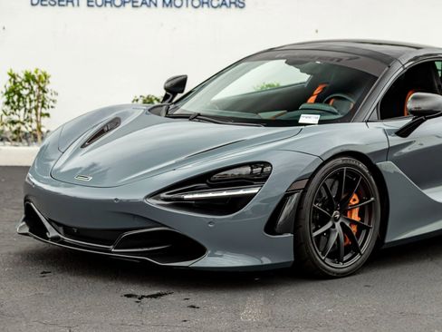 Used 2023 McLaren 720S Performance image 3