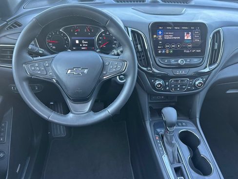 Used 2023 Chevrolet Equinox Premier FWD image 16