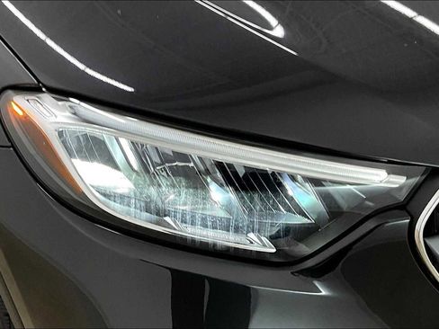 New 2025 Mercedes-Benz GLC 300 image 13