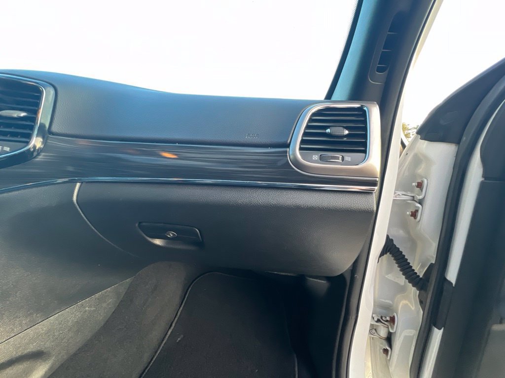 Certified 2020 Jeep Grand Cherokee Limited RWD image 25