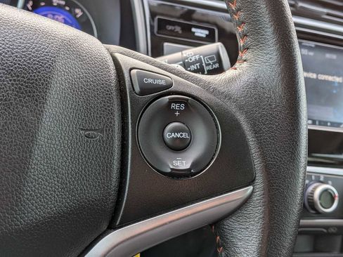 Used 2018 Honda Fit Sport image 22