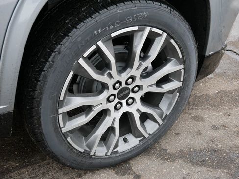 New 2026 GMC Acadia Denali Ultimate image 5