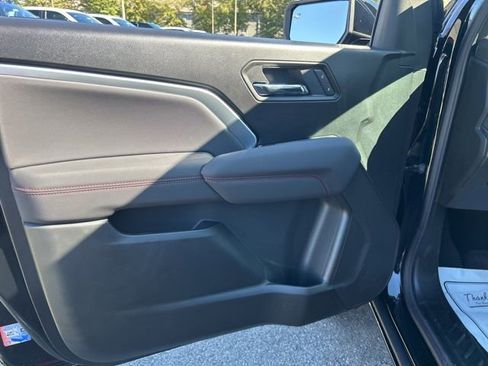 New 2026 Chevrolet Colorado Z71 image 11