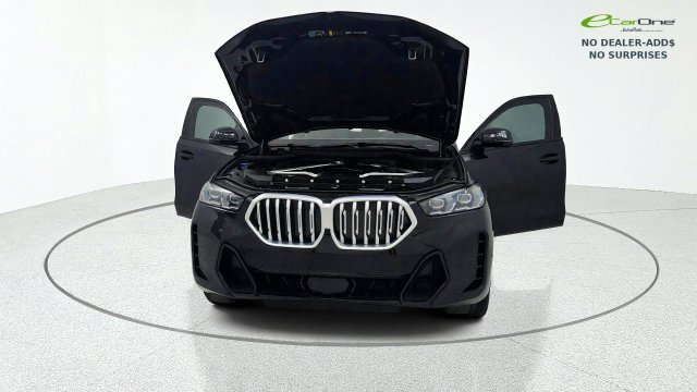 Used 2026 BMW X6 xDrive40i w/ Climate Comfort Package AWD/4WD image 12