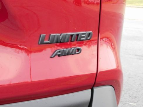 Used 2025 Toyota RAV4 Limited image 42