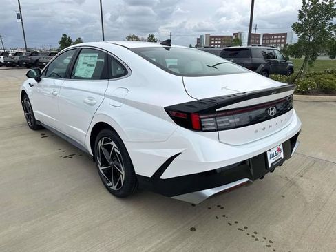 New 2026 Hyundai Sonata SEL FWD image 7
