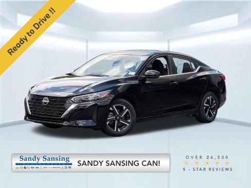 Certified 2025 Nissan Sentra SV FWD image 1