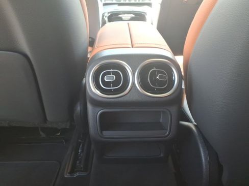 Certified 2026 Mercedes-Benz GLC 300 4MATIC image 27