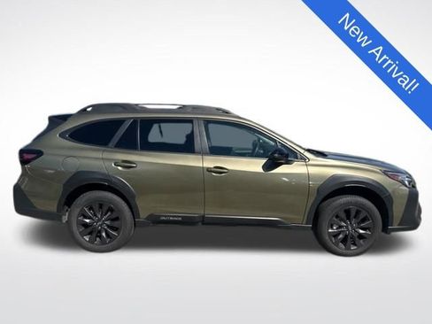 Certified 2025 Subaru Outback Onyx Edition image 8