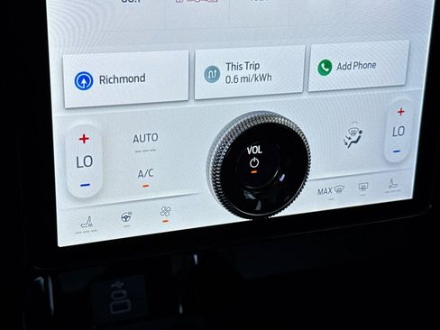 New 2025 Ford Mustang Mach-E Premium image 22