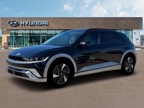 New 2026 Hyundai Ioniq 5 Limited image 2