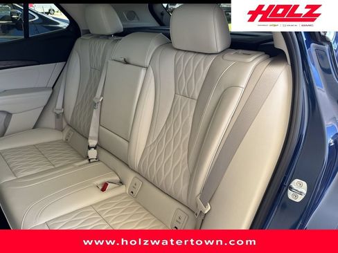 Certified 2023 Buick Envision Avenir AWD/4WD image 24