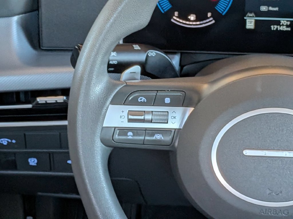Used 2025 Hyundai Sonata SEL FWD image 14