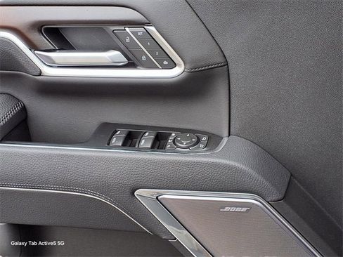 New 2025 GMC Sierra 3500 Denali w/ Technology Package image 17