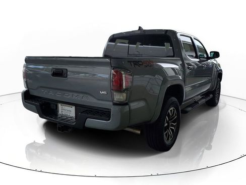 Used 2021 Toyota Tacoma TRD Sport AWD/4WD image 6