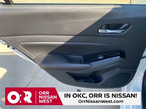 Used 2024 Nissan Altima 2.5 SR image 15