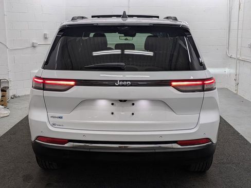 Used 2023 Jeep Grand Cherokee 4WD 4xe w/ Luxury Tech Group II image 23