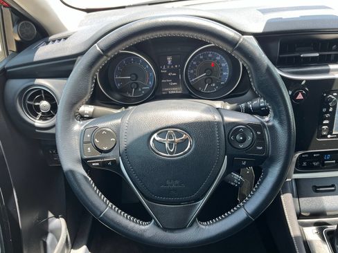 Used 2018 Toyota Corolla iM FWD image 21