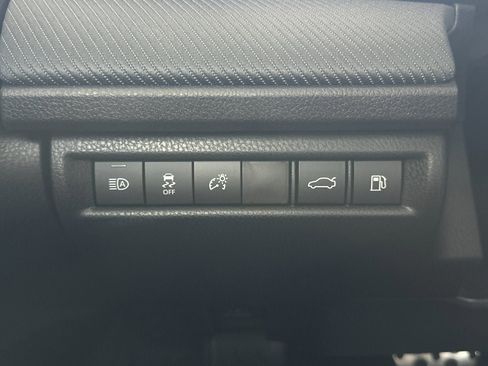 New 2026 Toyota Camry Hybrid image 25