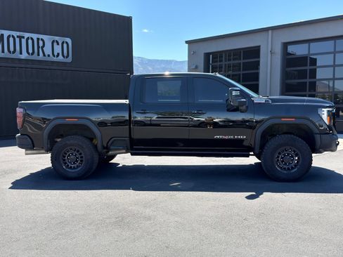 Used 2025 GMC Sierra 2500 AT4X w/ AT4X AEV Edition AWD/4WD image 3