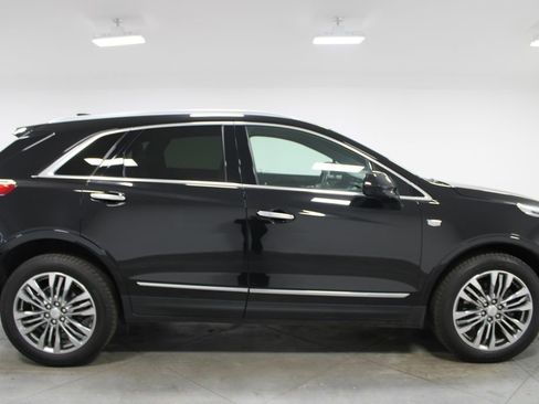 Used 2018 Cadillac XT5 Premium Luxury FWD image 12