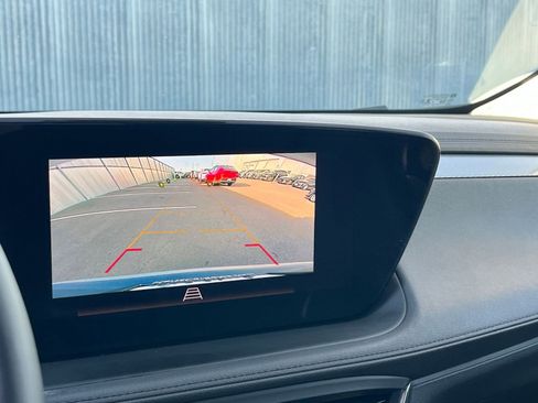 Used 2025 Buick Encore GX Preferred image 17