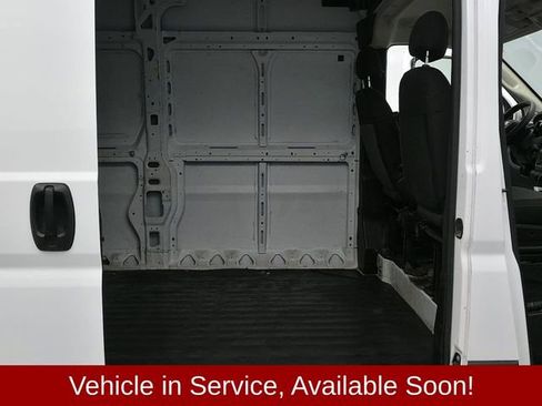 Used 2023 RAM ProMaster 2500 image 33