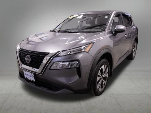 Used 2023 Nissan Rogue SV image 1