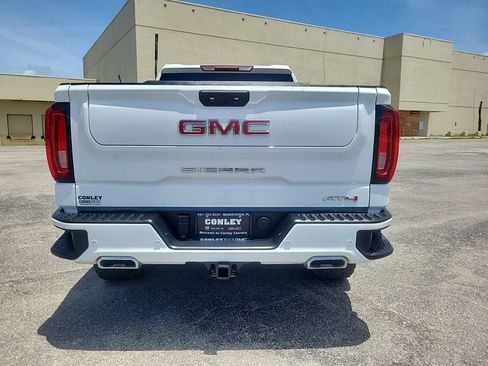 Used 2023 GMC Sierra 1500 AT4 AWD/4WD image 8