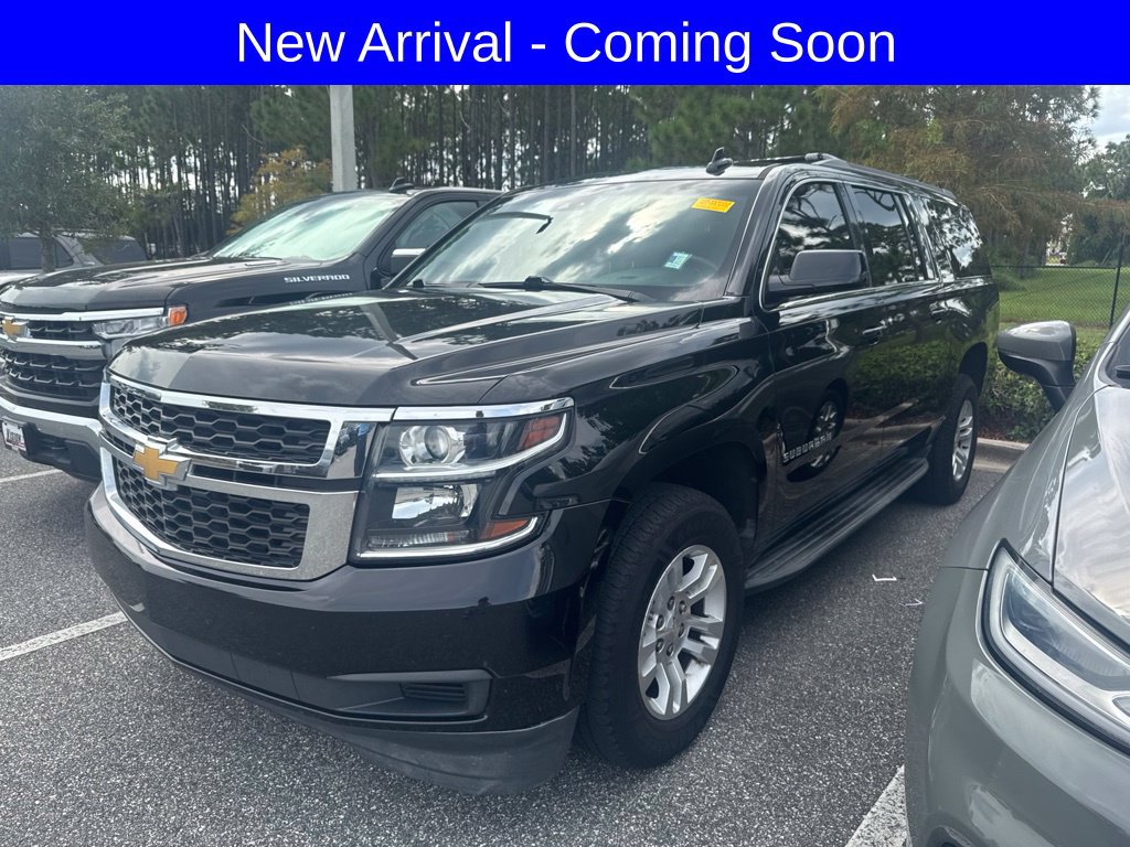 Used 2019 Chevrolet Suburban LT RWD image 2
