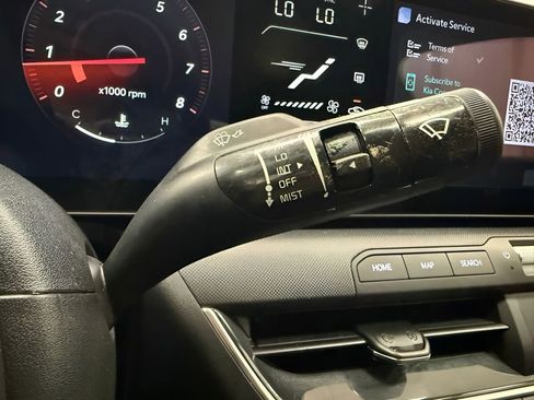 Used 2025 Kia K4 EX image 18