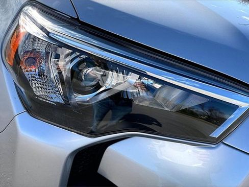 Used 2023 Toyota 4Runner SR5 image 27