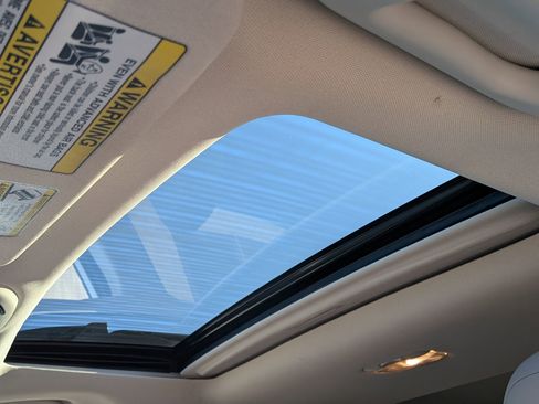 Used 2020 Subaru Outback Limited image 26